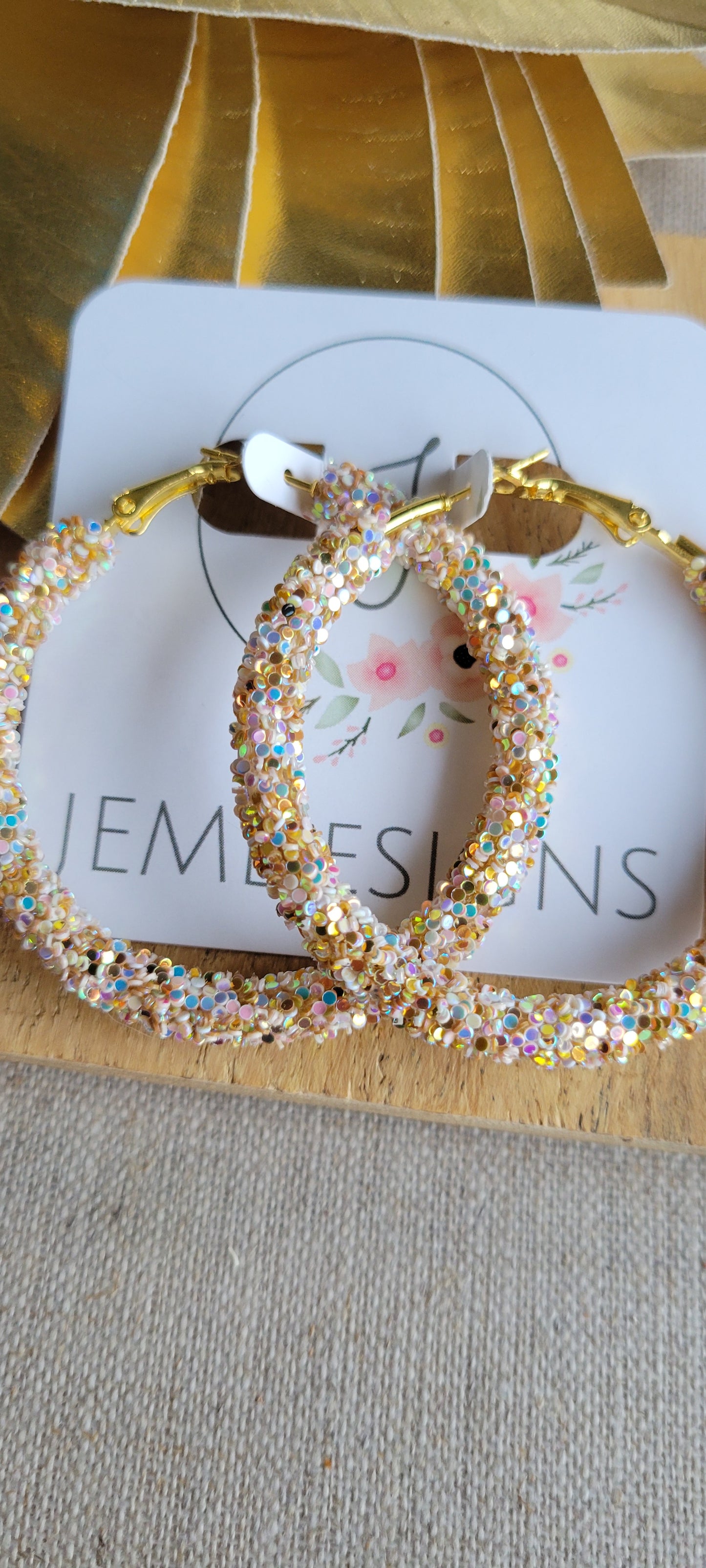 Glitter Hoops in Toasted Marshmallow