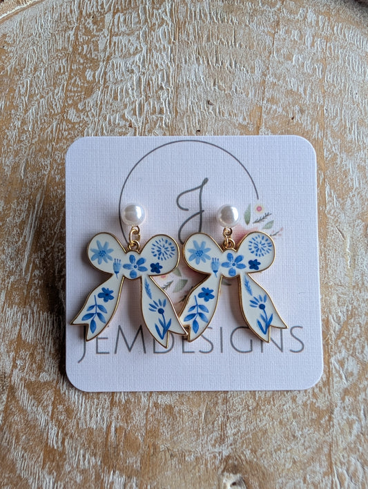 Whimsical Bow Earrings