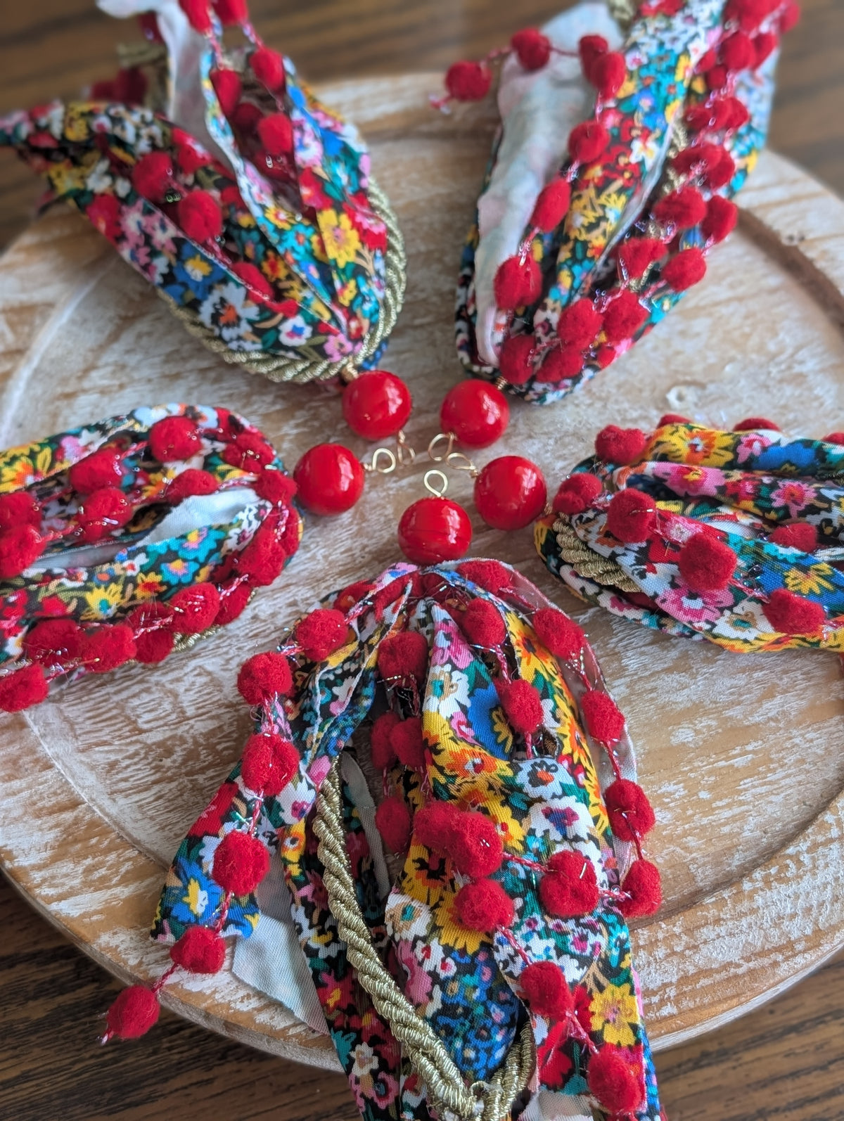 Garden Party Tassel in Red