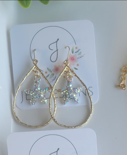 Gold starfish Earrings