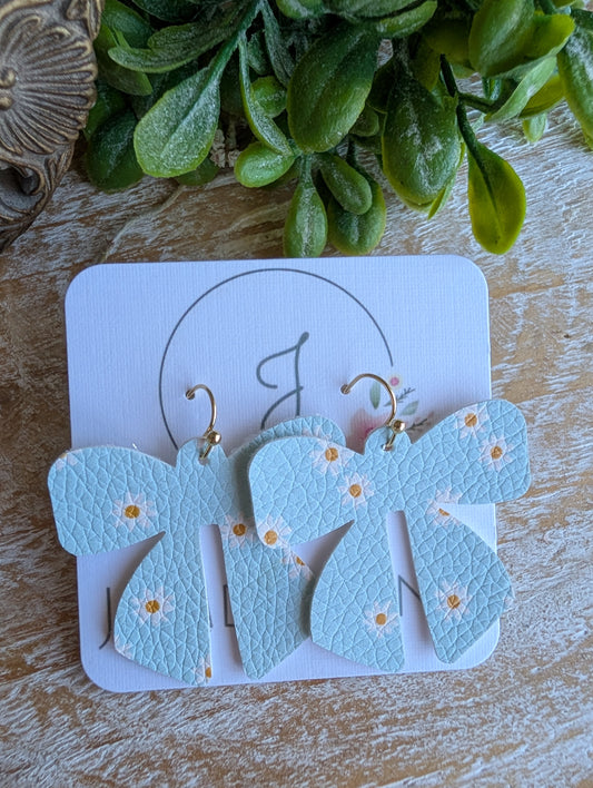 Daisy Bow Earrings