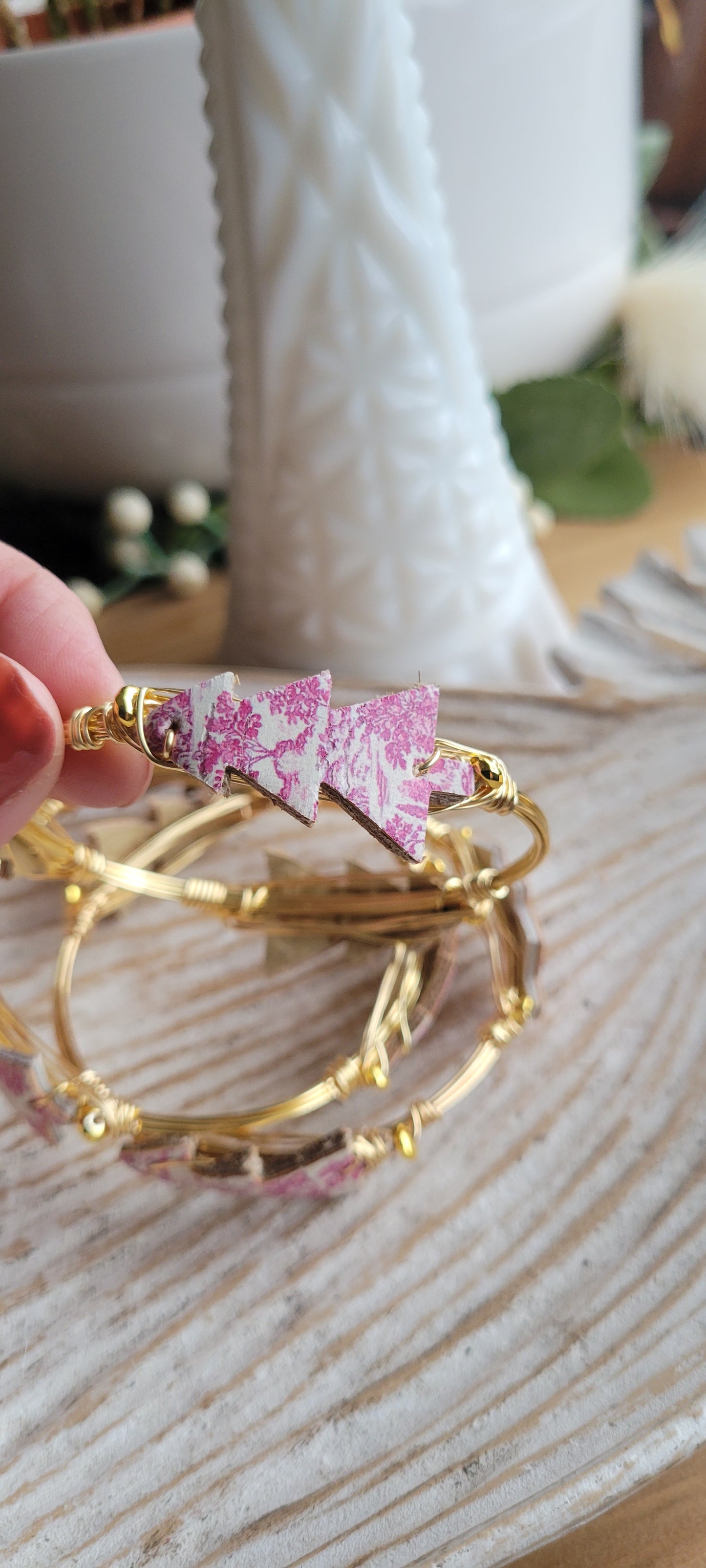 Red Christmas Tree Toile Bangle